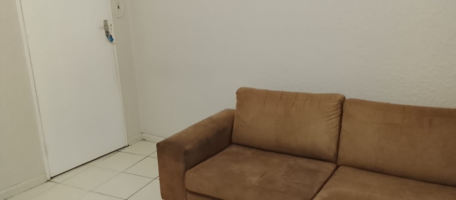 1 Bedroom Property for Sale in Oostersee Western Cape
